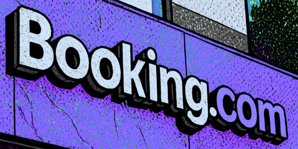 Booking.com (BKNG) stock analysis